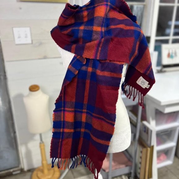 Avoca Accessories Avoca The Mill Pure Sheep Wool Scarf Made In